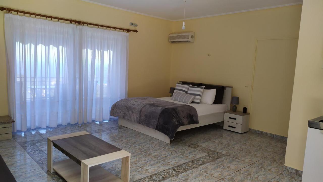 Agnantio Apartment Agios Nikitas Exterior photo