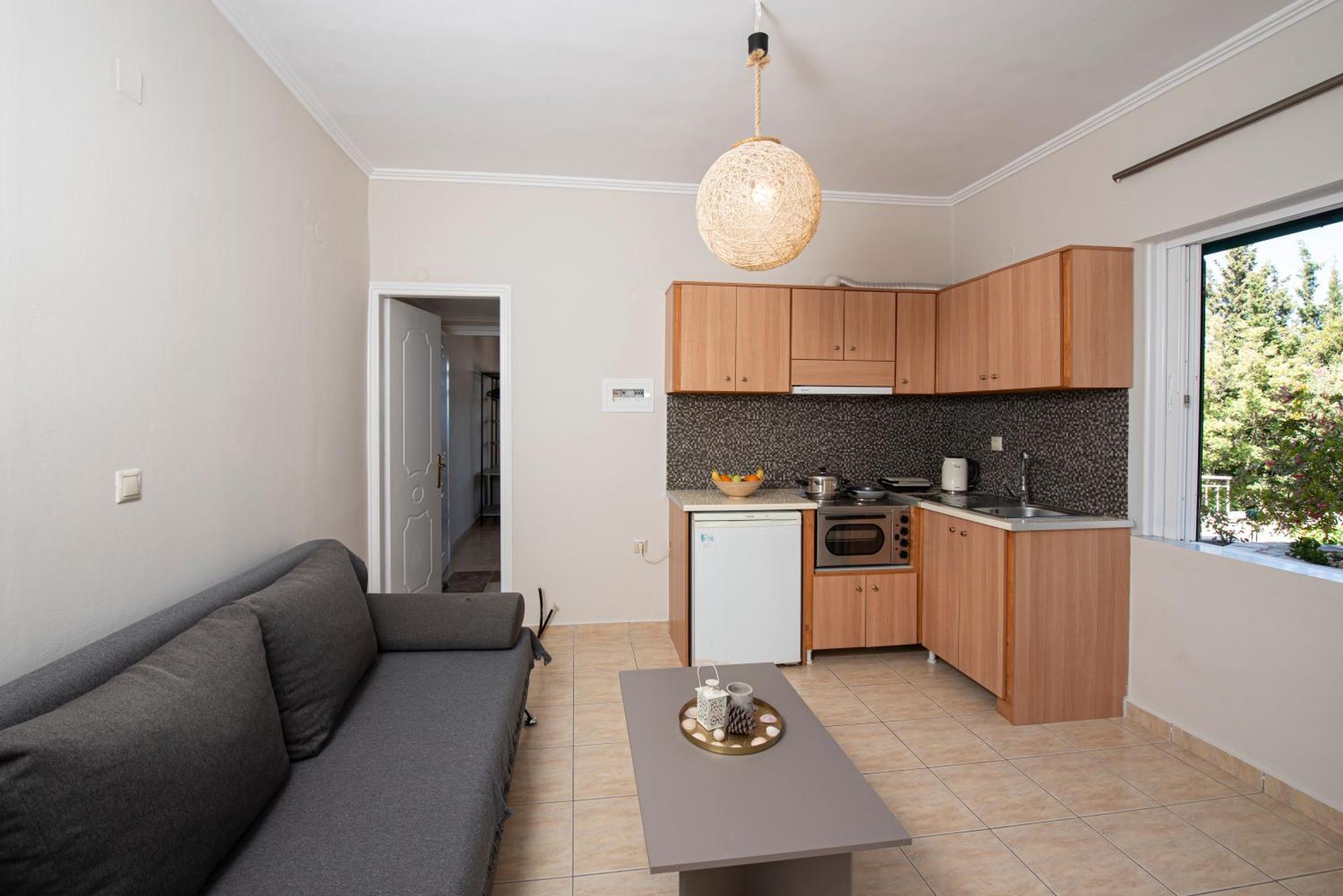 Agnantio Apartment Agios Nikitas Exterior photo