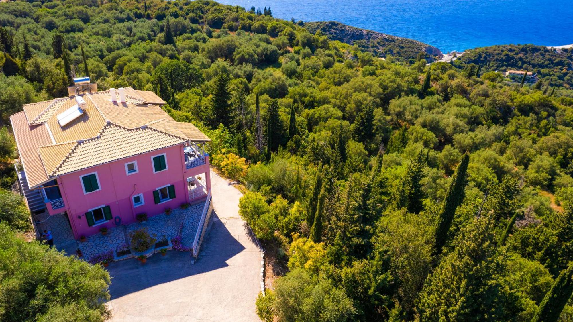 Agnantio Apartment Agios Nikitas Exterior photo