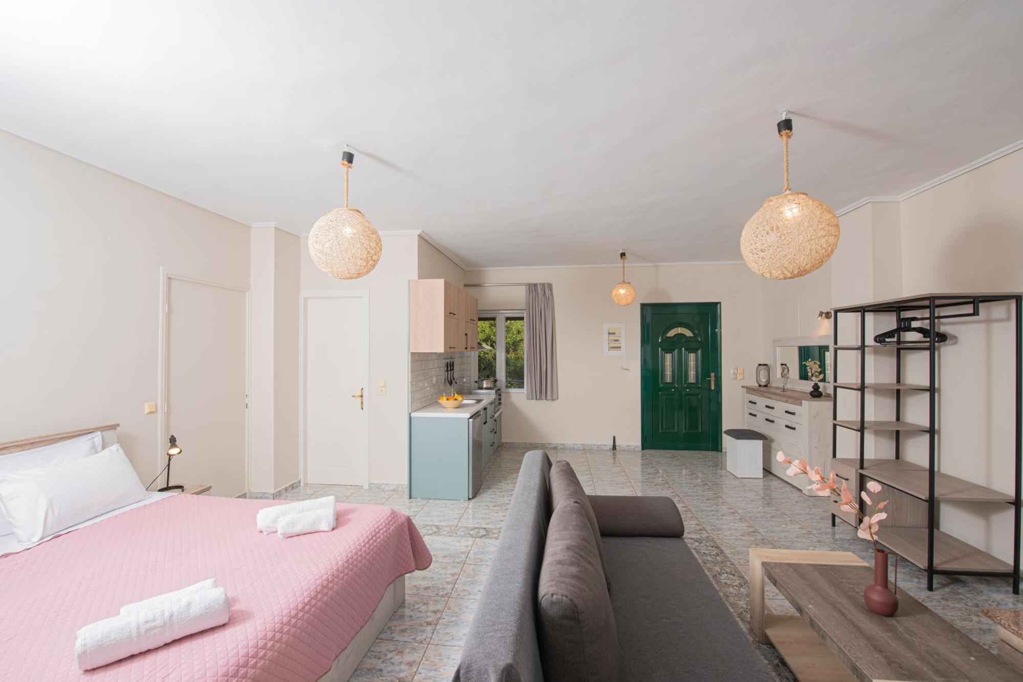 Agnantio Apartment Agios Nikitas Exterior photo