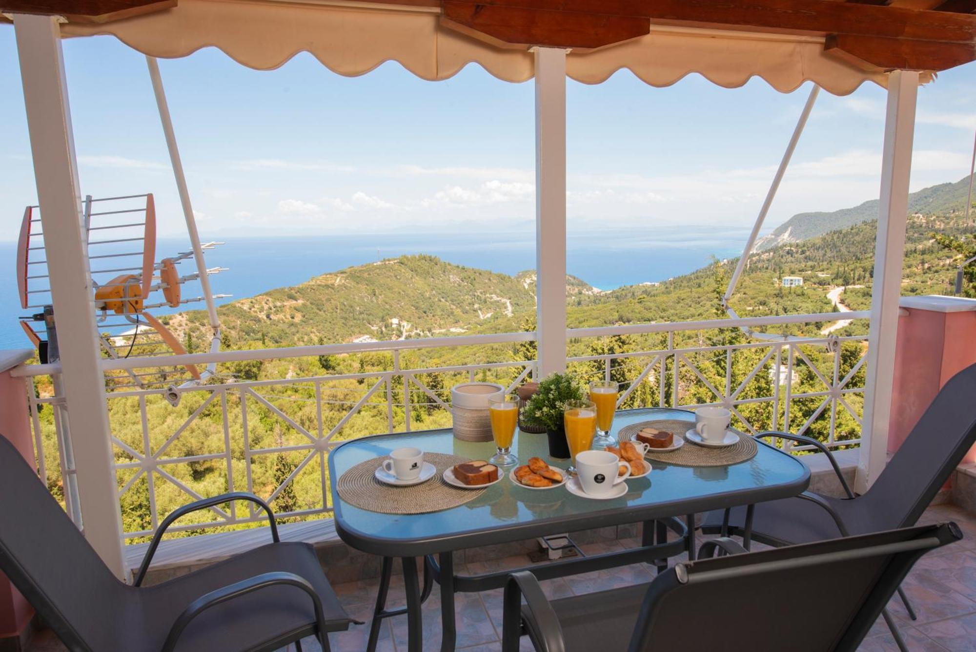 Agnantio Apartment Agios Nikitas Exterior photo