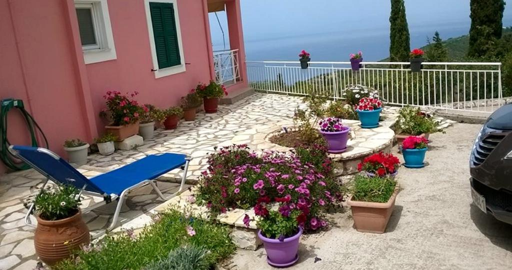 Agnantio Apartment Agios Nikitas Exterior photo